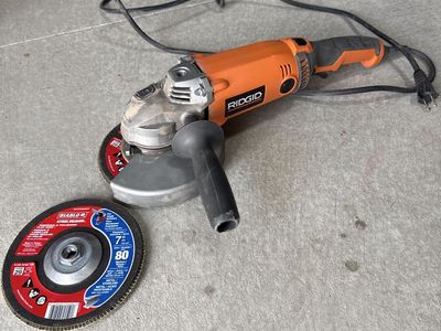 Rigid 7" angle grinder