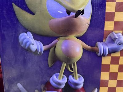 Super Sonic First4Figures statue