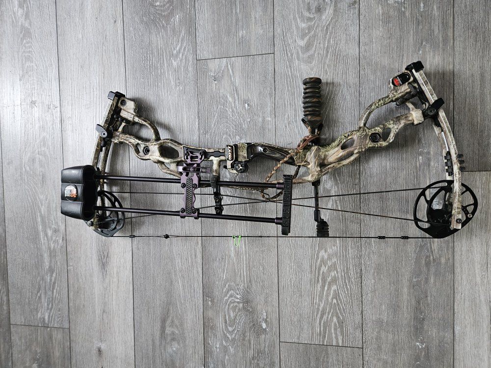Hoyt carbon spyder 30 70 # 28.5 dl