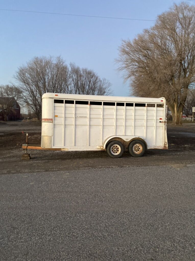 Circle J Bumper Pull