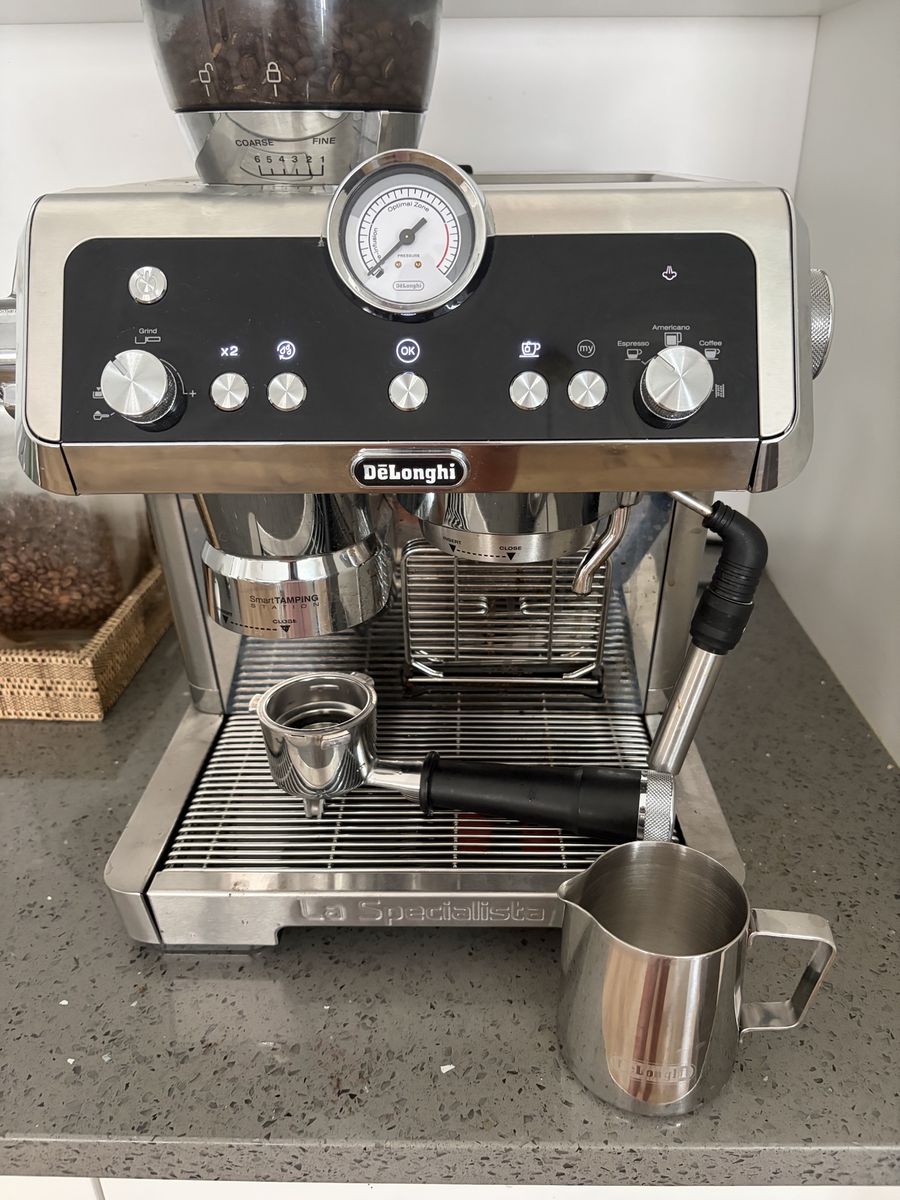 DeLonghi La Specialista Espresso Machine with Grinder and Milk Pitcher