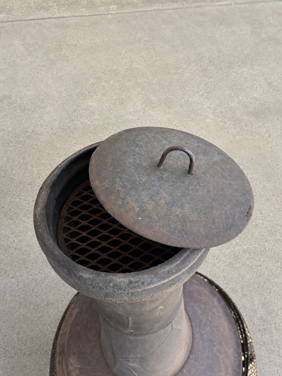 Main image 3