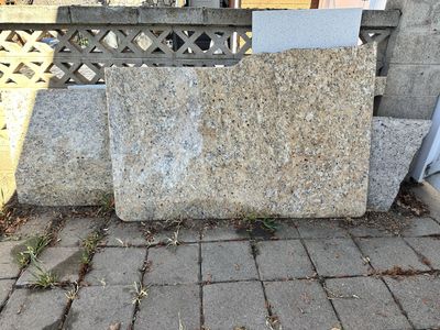 Random slabs Of Granite Or Quartz