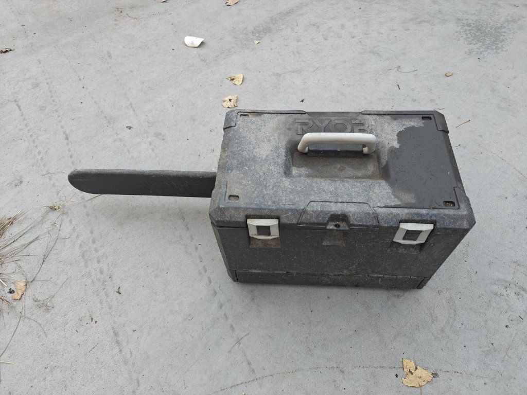 Main image 4