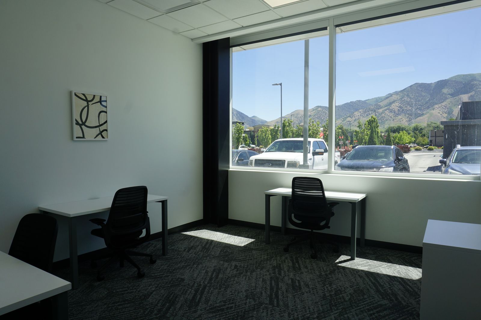 Premier Office Space for Your Team  – Quiet, Confidential, Fully Serviced