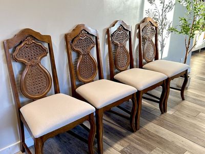 Vintage BASSETT dining Chairs Set Of 4