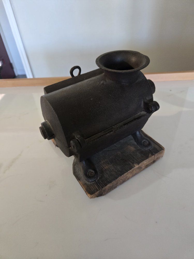 Main image 3