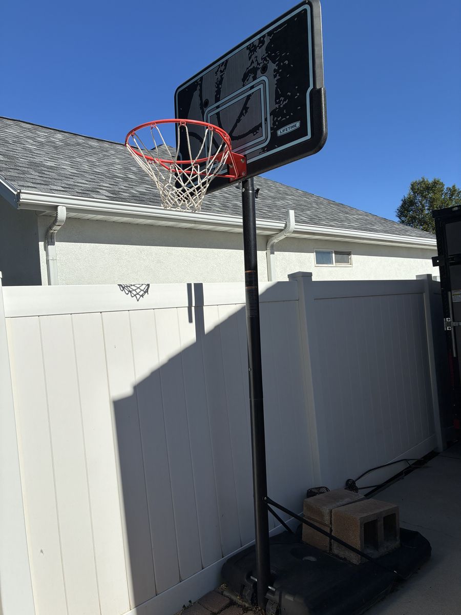 Lifetime Portable Basketball Hoop - Adjustable Height, Weather-Resistant
