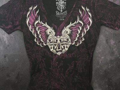 Rebel Saints Women's XL V-Neck Graphic T-Shirt Wings Heart Key Print Black Purple