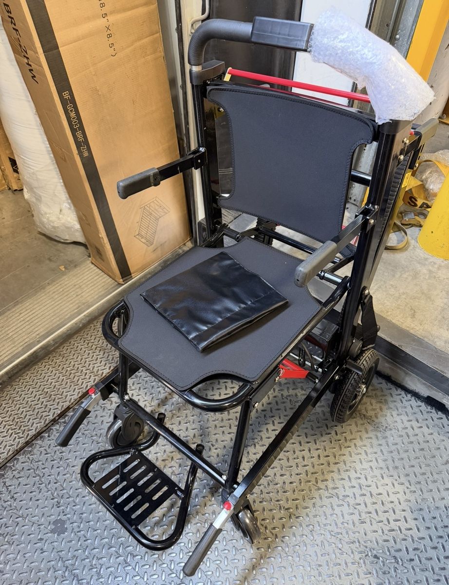 Climbing Wheelchair Motorized Large Wheel For Stair Lifting Chair Elevator Disabled
