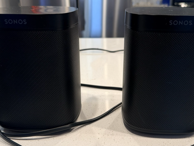 Sonos One (Gen 1 / A100) Smart Wireless Speakers - Pair of 2