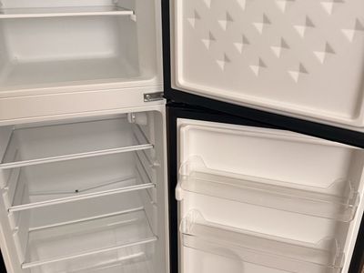 Compact Black Refrigerator & Freezer Combo - Mini Fridge with Top Freezer