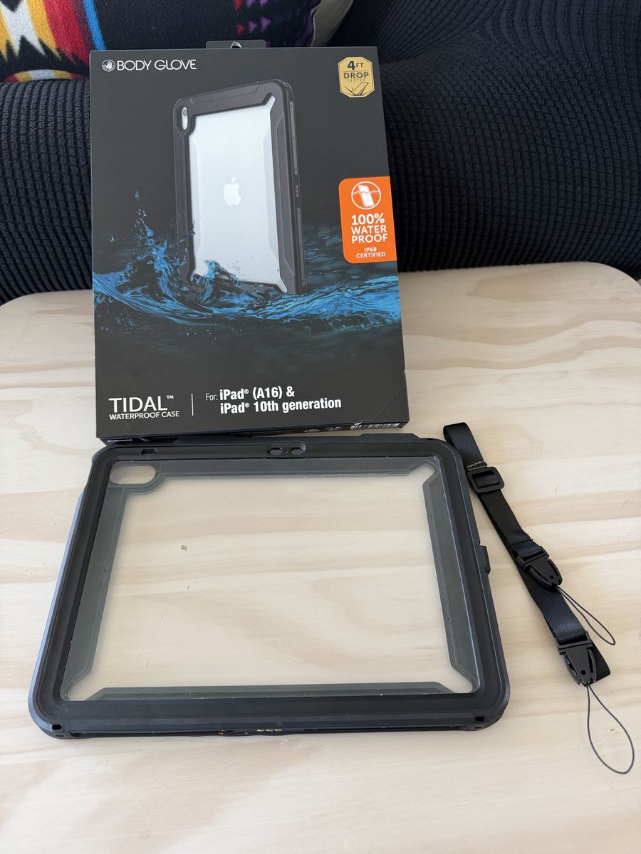 Body Glove Tidal Waterproof Case for IPad A16 and 10th Gen