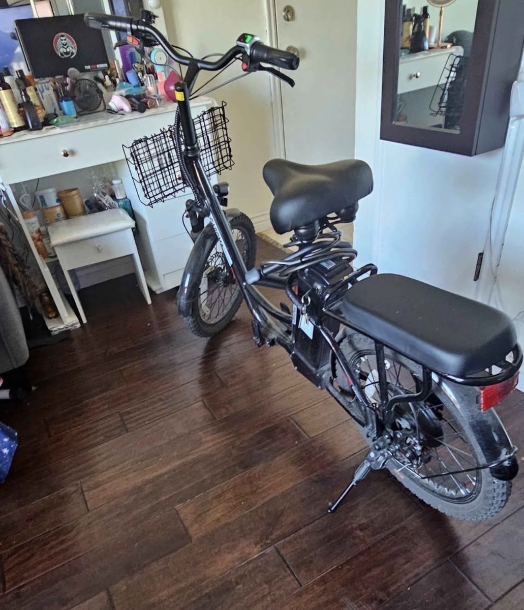 Caroma electric bike