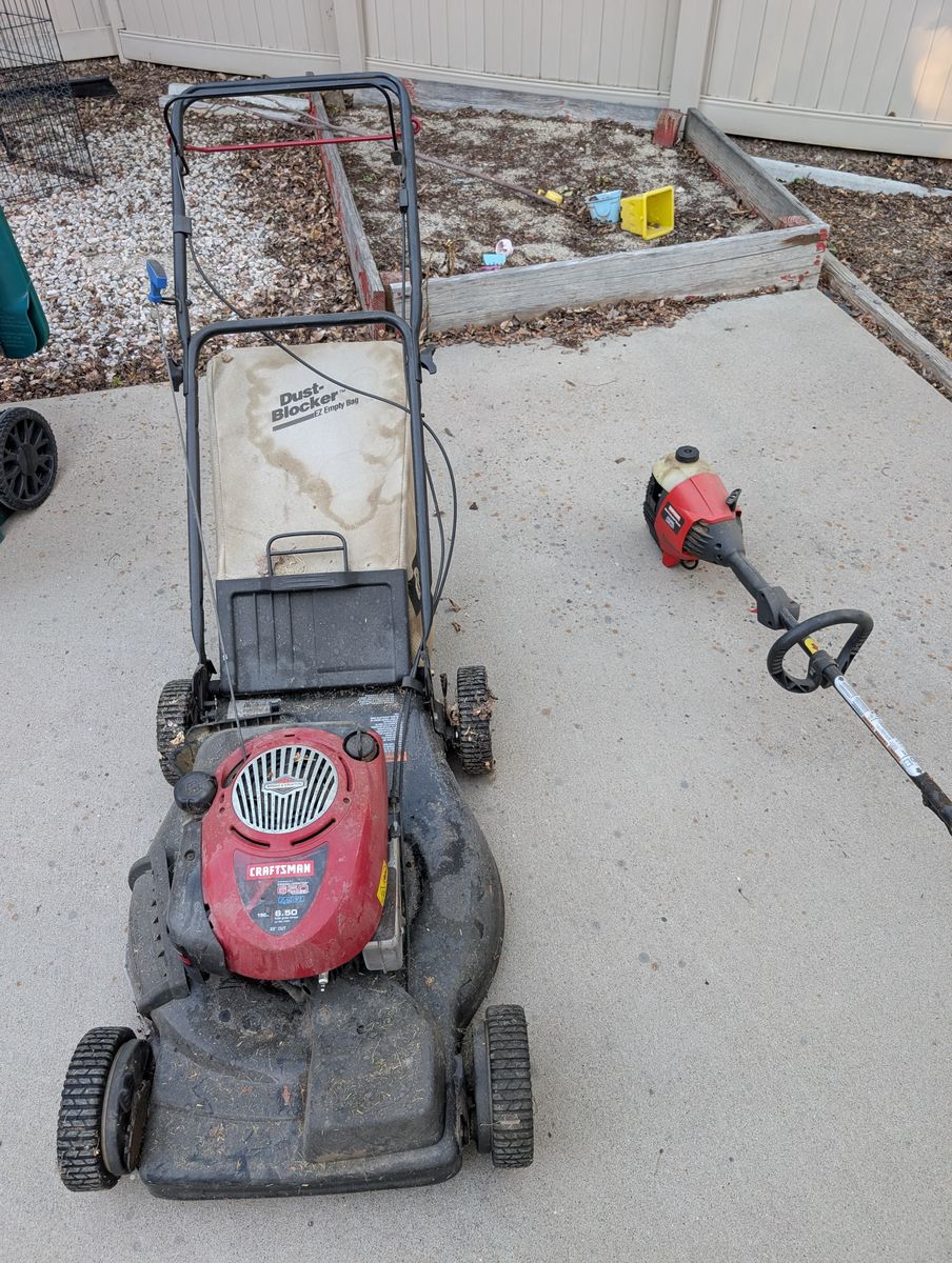 Gas Powered Lawn Mower