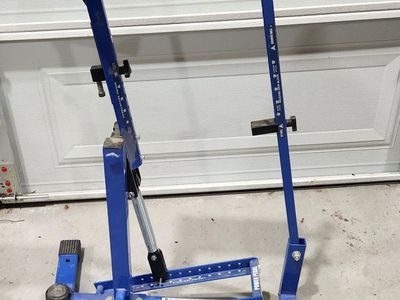 Louisville Slugger Baseball Pitching Machine