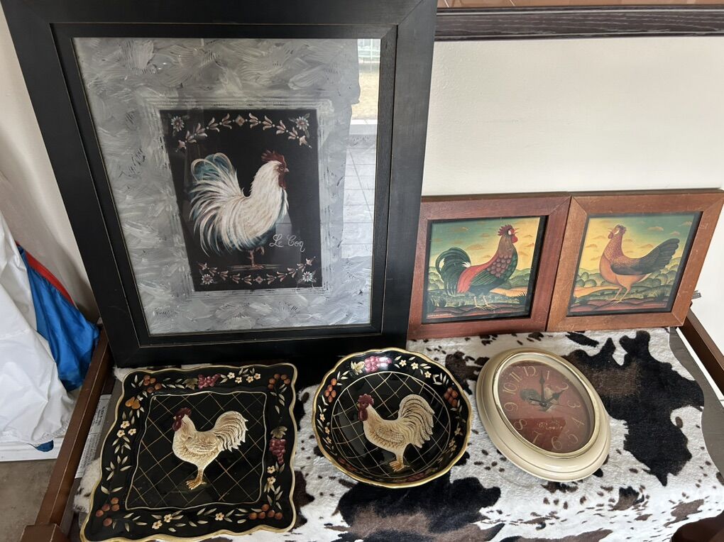 Lot Of 6 Rooster Kitchen Wall Decor And Ceramics