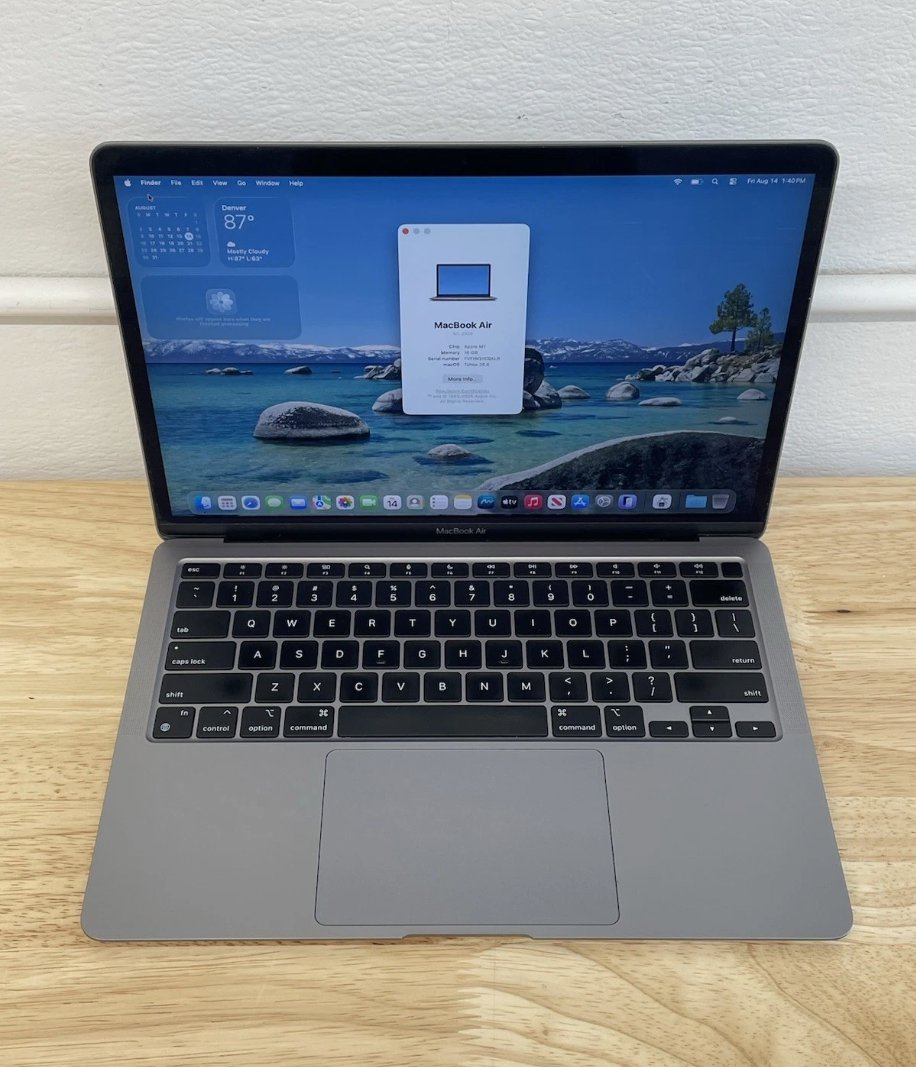 Apple MacBook Air M1 CPU 16GB RAM 512GB SSD