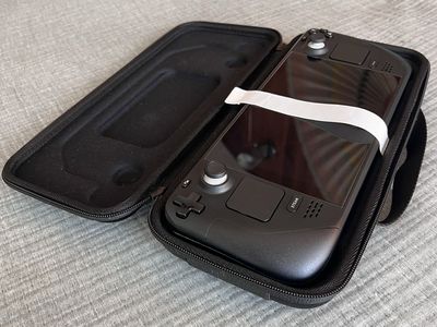 Steam Deck 512 GB LCD | Charger + Carrying Case