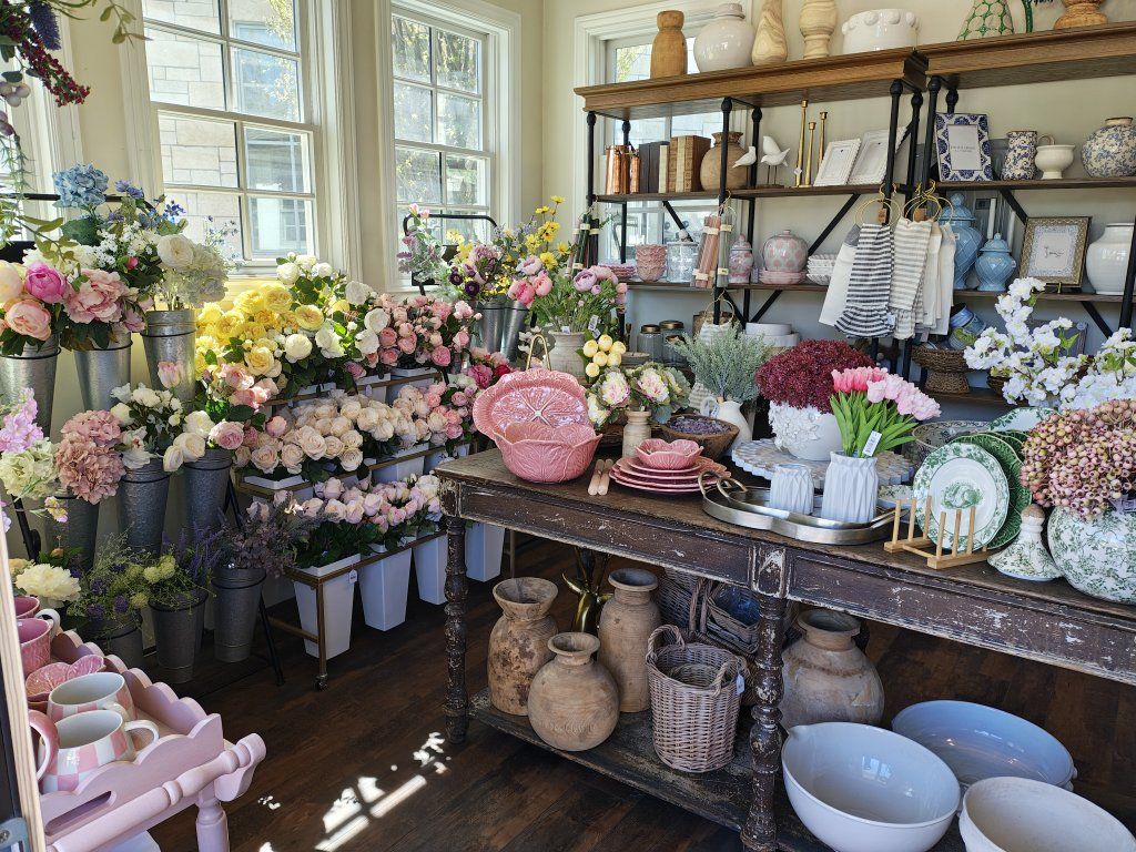 Home with Holly J HUGE Warehouse Sale