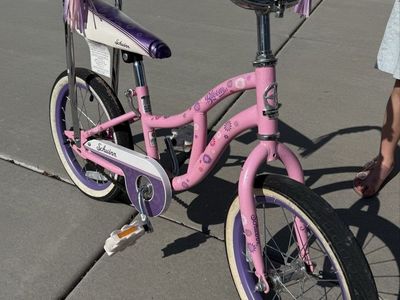 Schwinn girls 16” bike