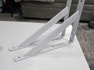 2 New Heavy Duty EVER BUILT White Metal Shelf Brackets Pair