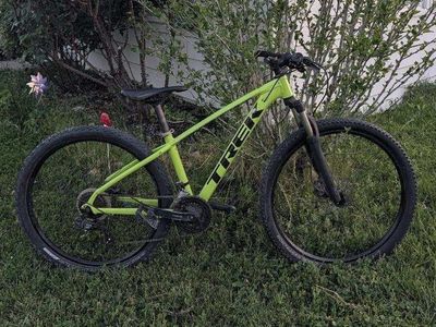 TREK MARLIN 5