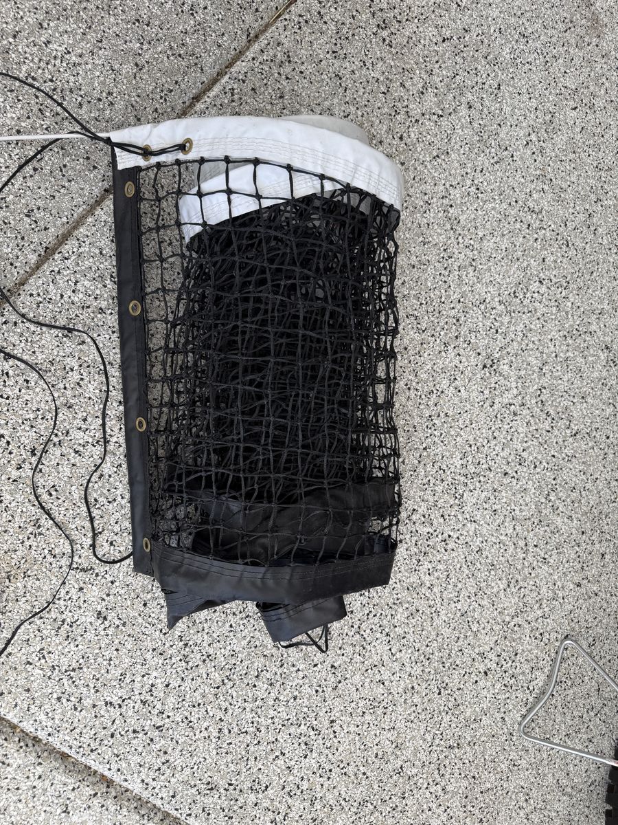Professional Grade C & D Pickleball Net. Nearly New