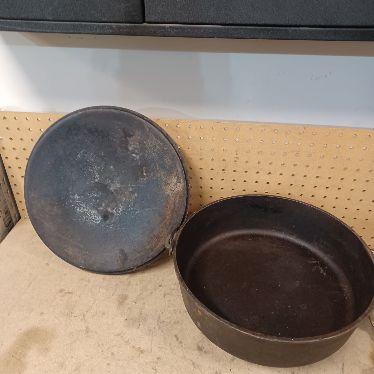 Main image 6