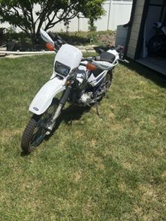 2002 yamaha xt 225