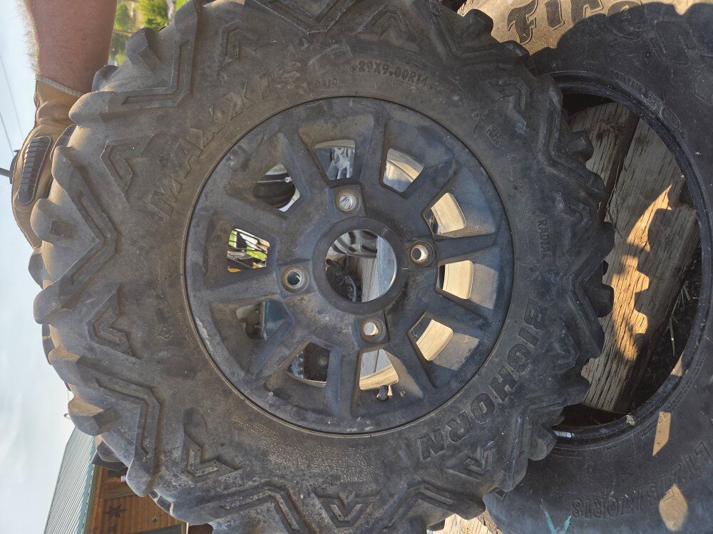 Polaris Razor UTV spare tires