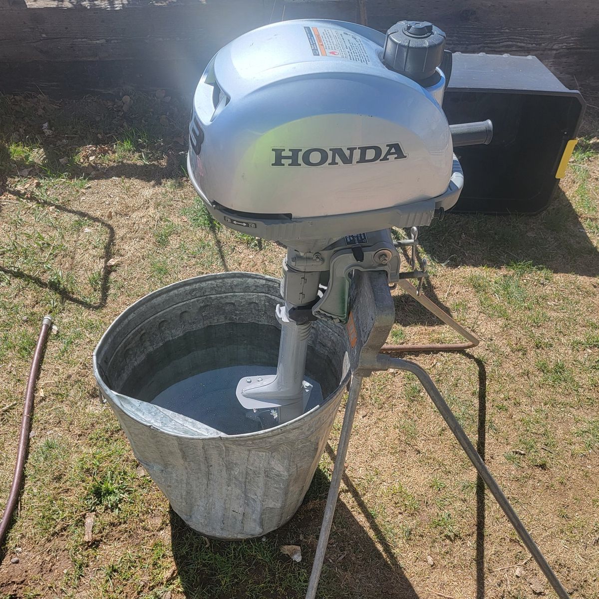 Honda 2.3 HP 4 Stroke Outboard Motor