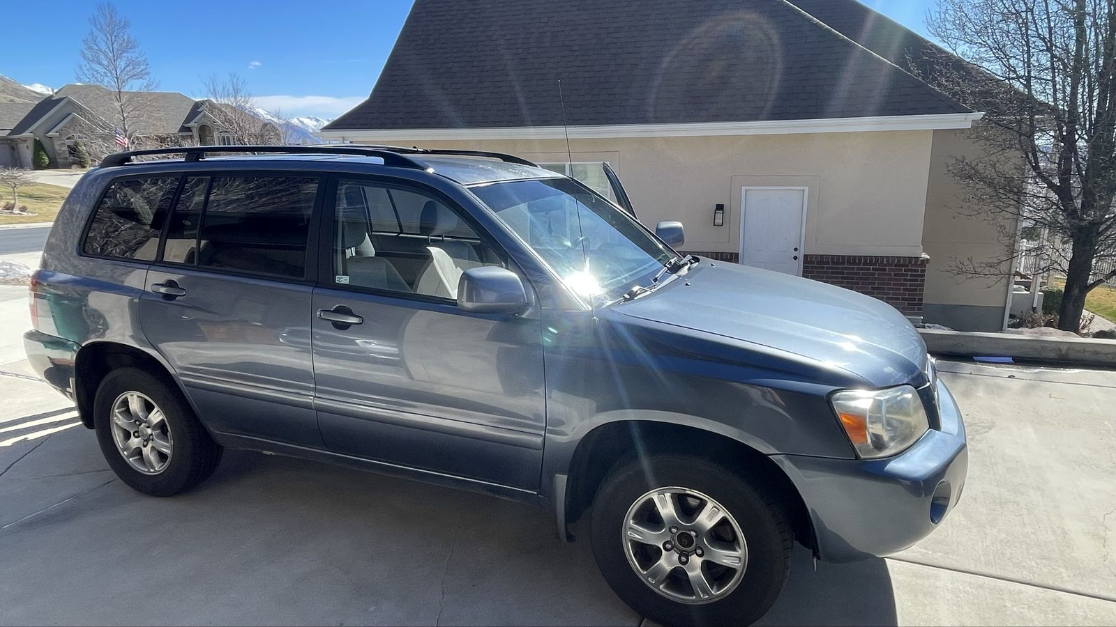 2007 TOYOTA HIGHLANDER Base