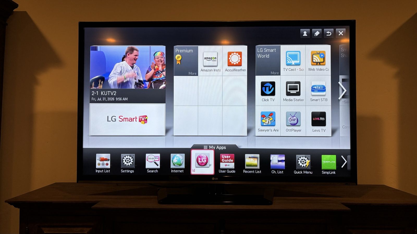 60” Class LG LED 1080P SmartTV (2012)