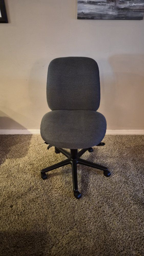 Used Gray Office Chair with Adjustable Swivel and Casters