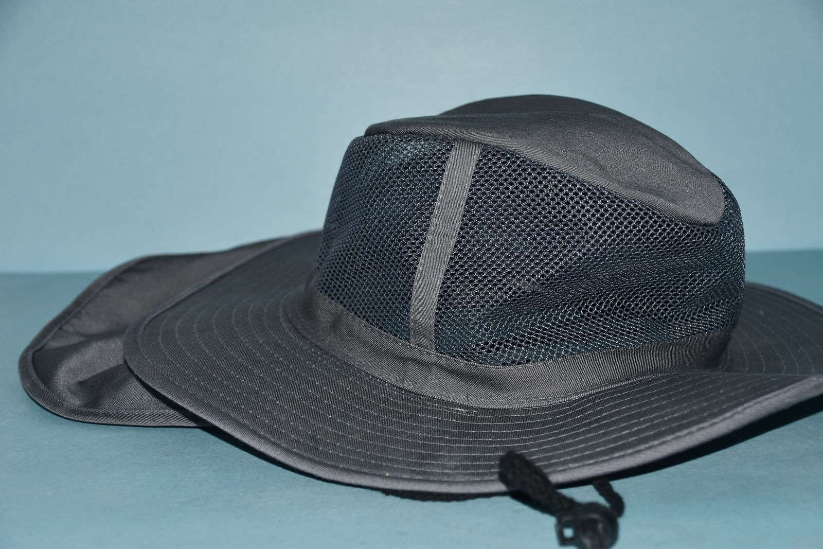 MEN'S VENTILATED HAT with NECK SHIELD ~ SIZE XL ~ GRAY ~ 100% COTTON ~ CLEAN ~ $5