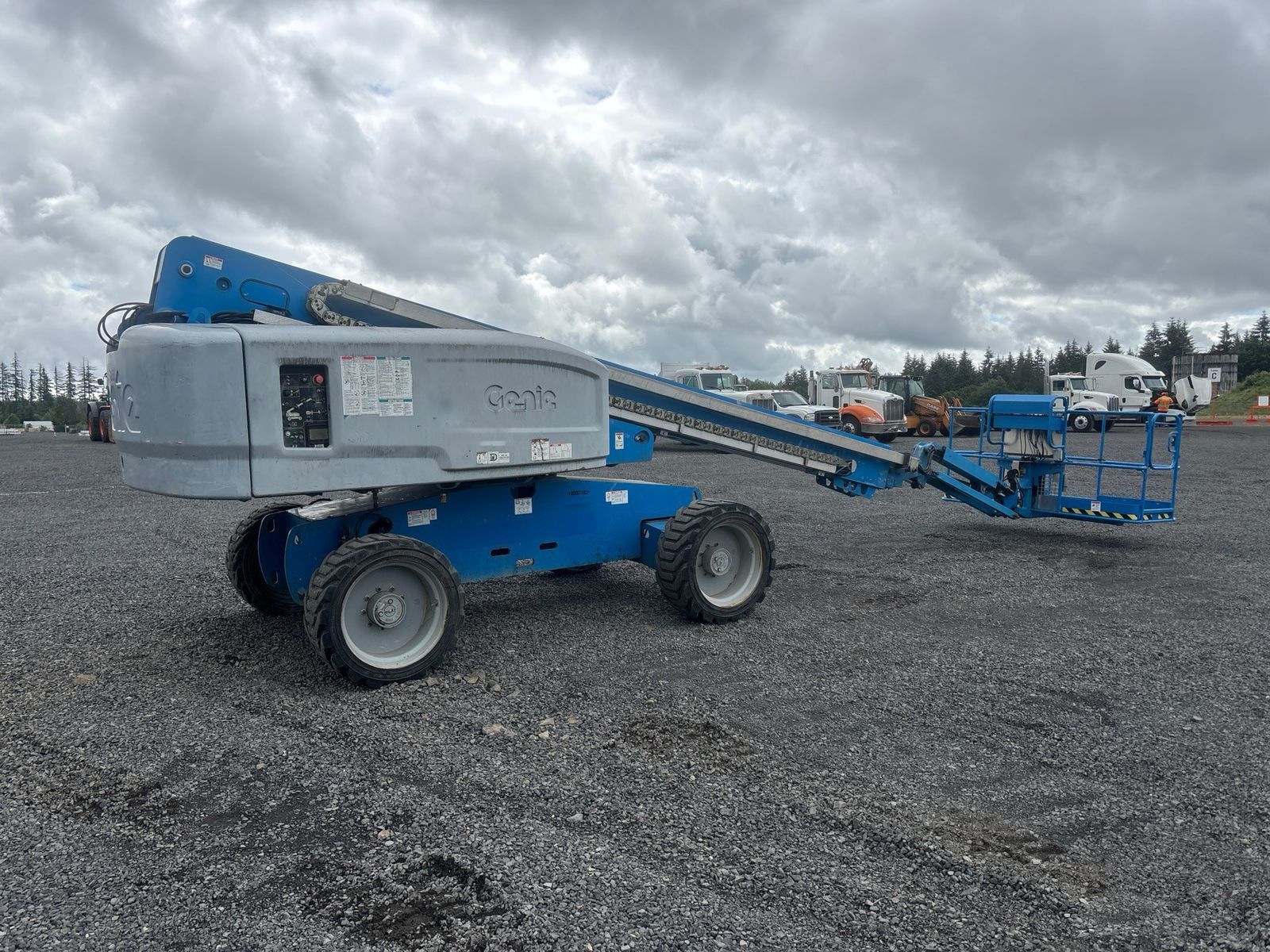 Main image 2
