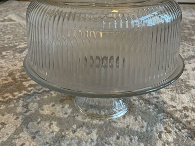 Anchor Hocking Monaco Glass Cake Stand With Cover