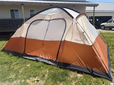 Large 9 person Tent