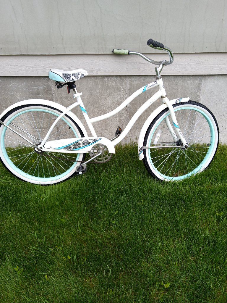 White and Blue Trim Retro Women's Bike