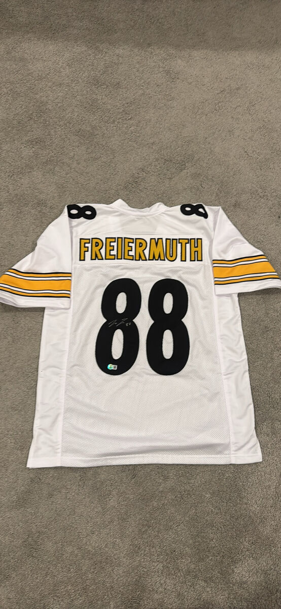 Pat Freiermuth Autographed Jersey
