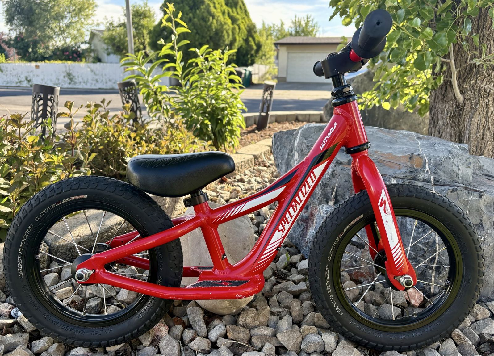 12” Specialized Hot Walk Balance Bike