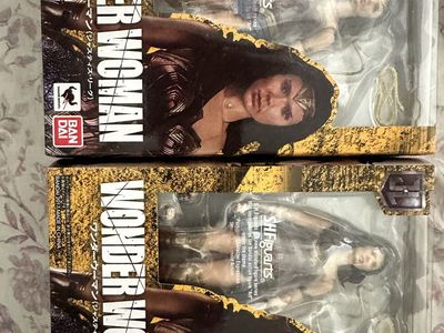 Wonder Woman Action Figures, S.H. Figurearts MIB