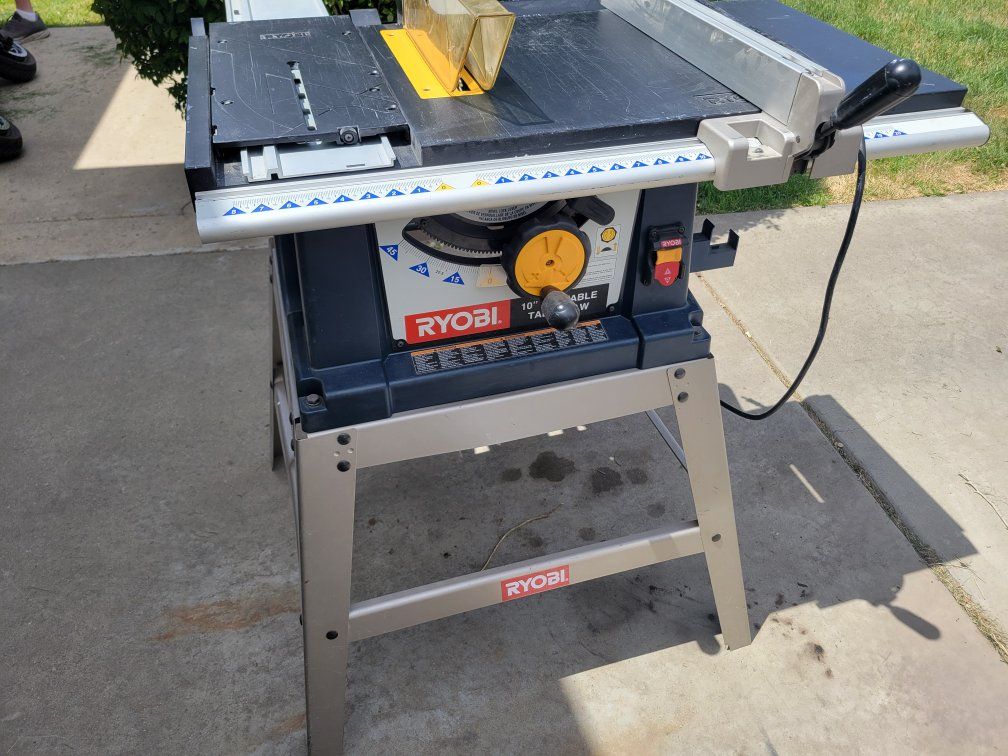Ryobi 10" table saw with stand