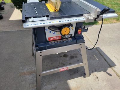 Ryobi 10" table saw with stand