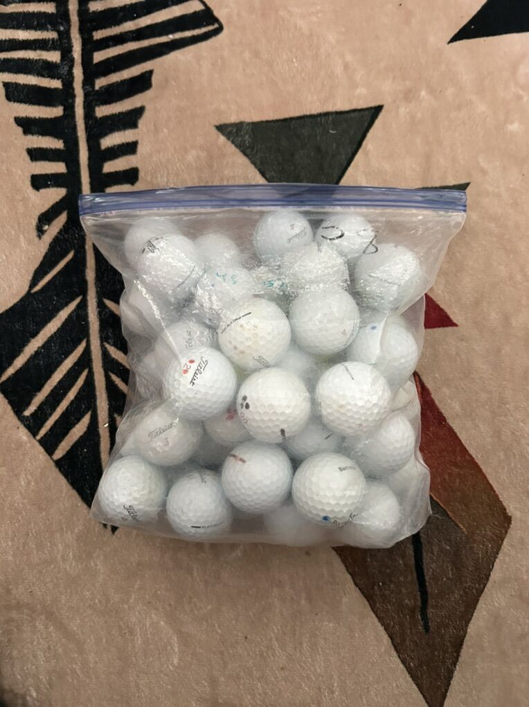 Titleist Pro V1 and V1X Golf Balls