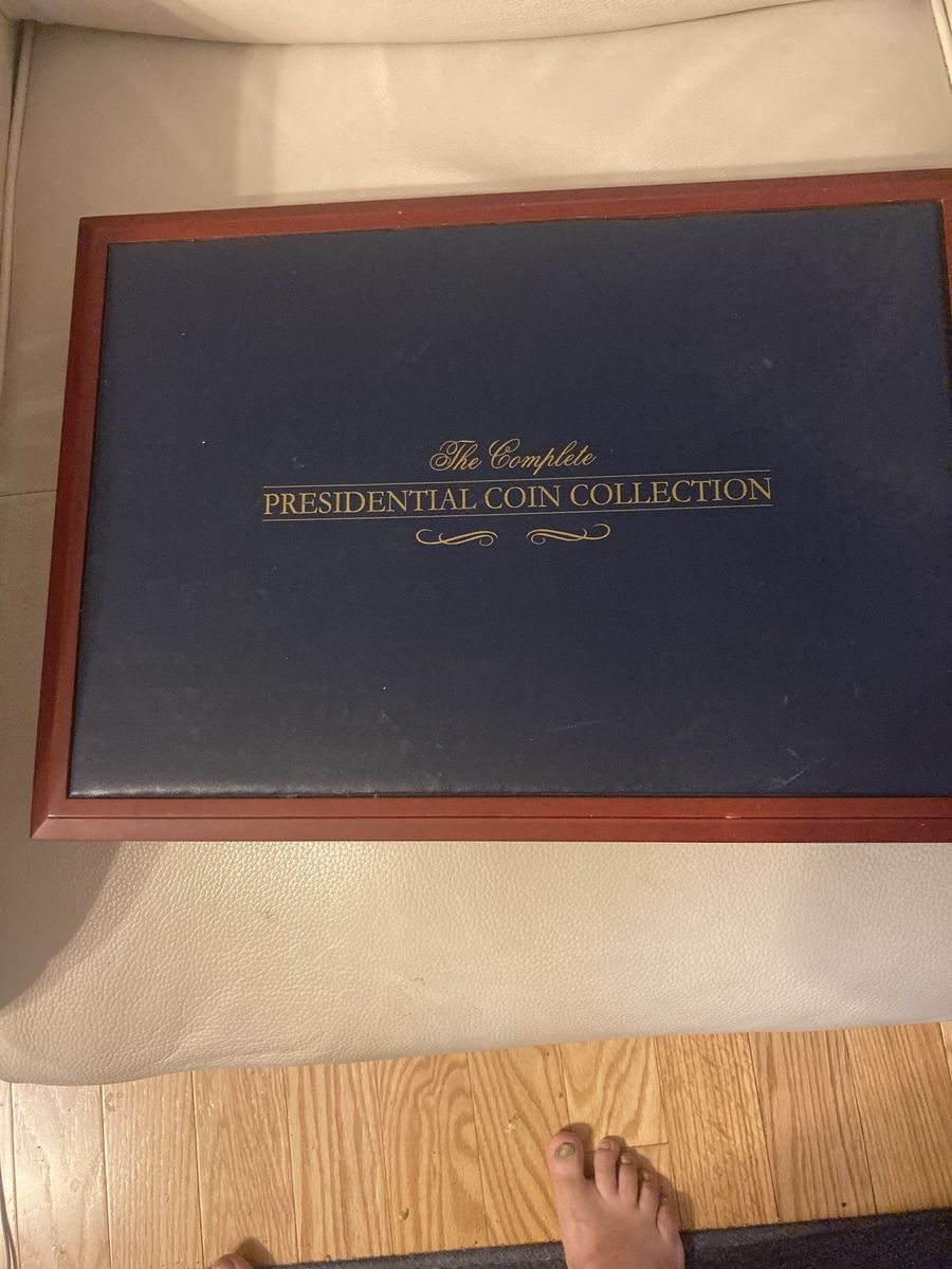 The Frannklin Mint The Complete U.S. Presidential Dollar Coin Case