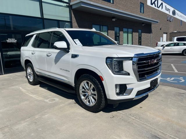 2022 GMC Yukon SLT