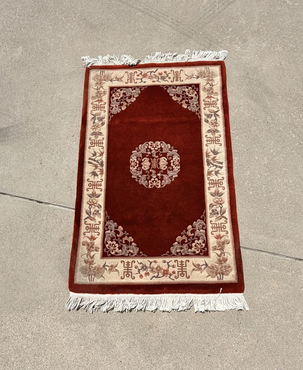 Vintage Chinese 90-Line Hand-Knotted Wool Rug – Burnt Orange – 3’6” × 5’6” in Provo $200 cash/venmo