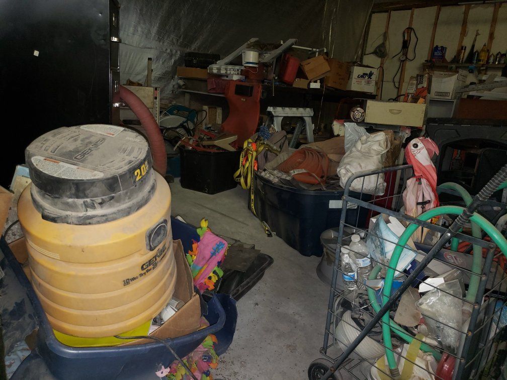 Main image 3